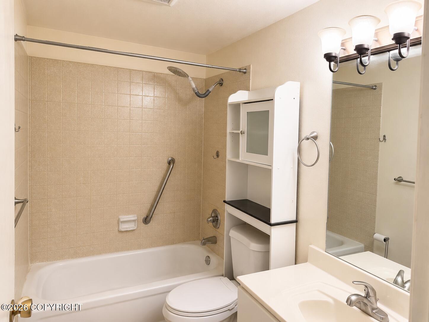 400 W 76th Avenue #102 Property Photo 8