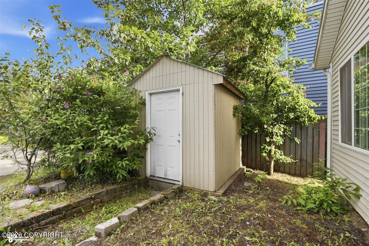 2634 Carroll Place Property Photo 7