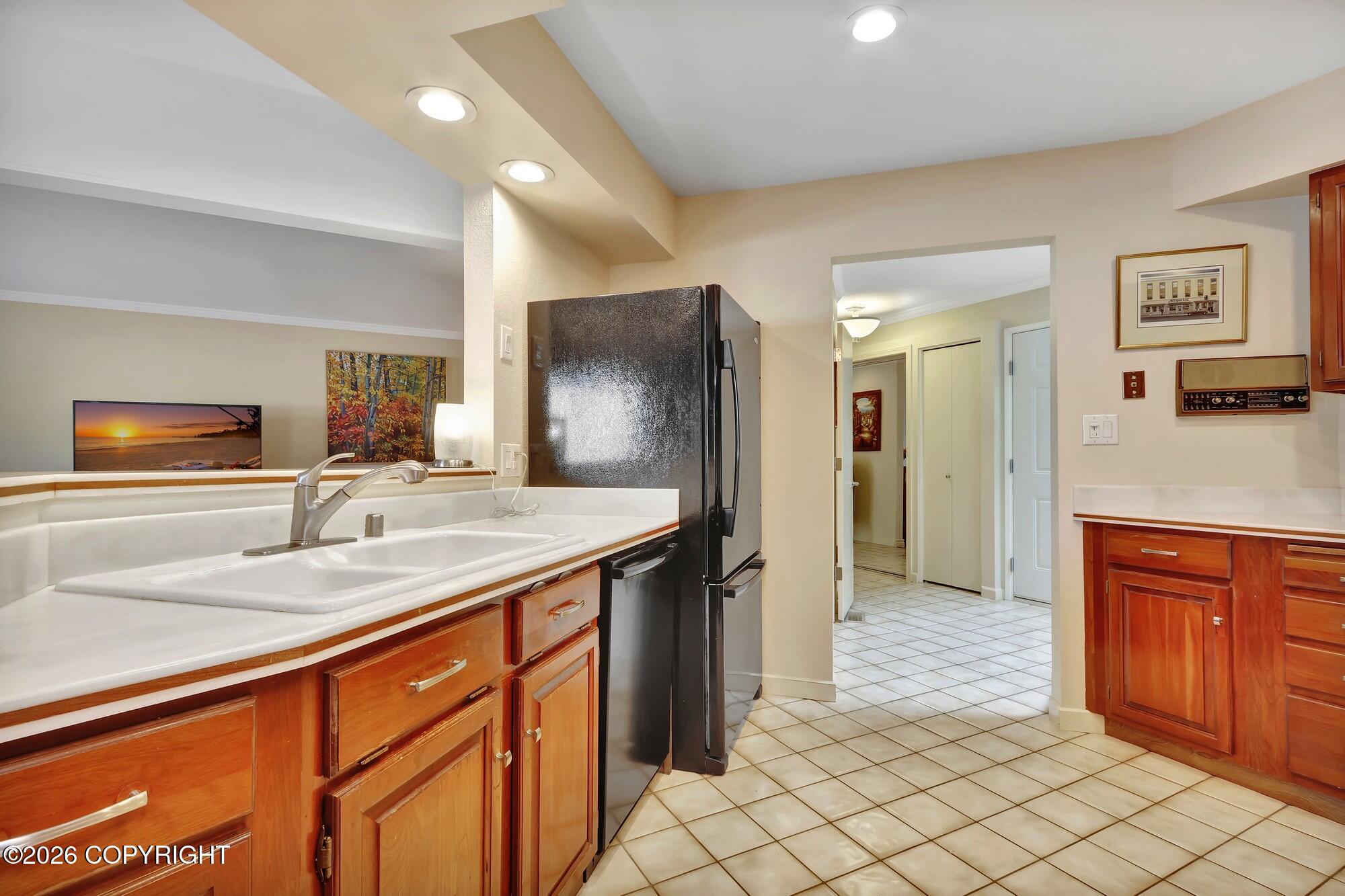 2031 Shepherdia Drive Property Photo 14