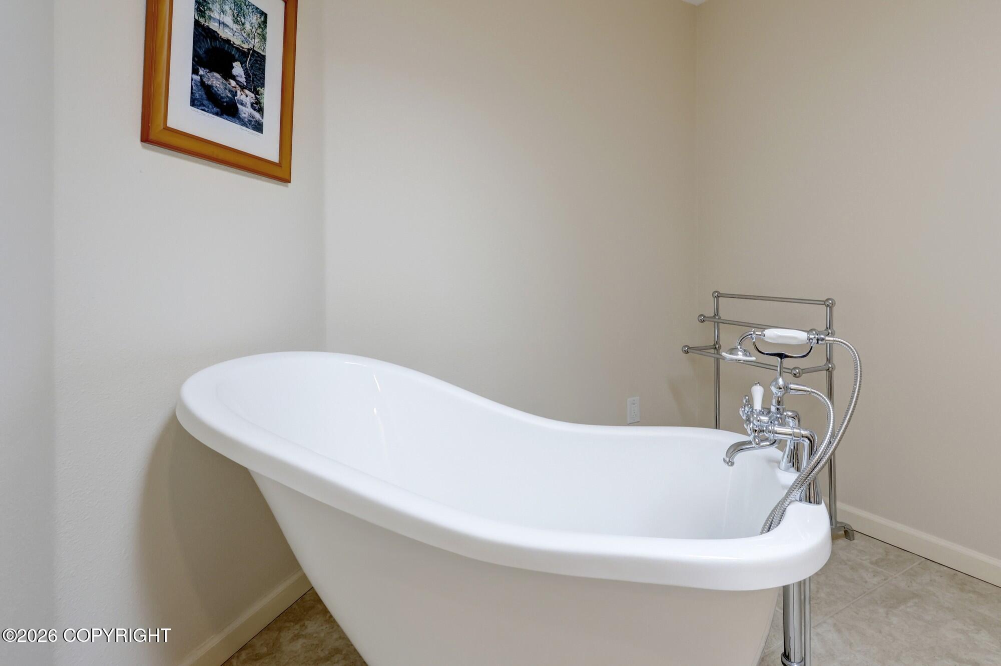 2031 Shepherdia Drive Property Photo 28