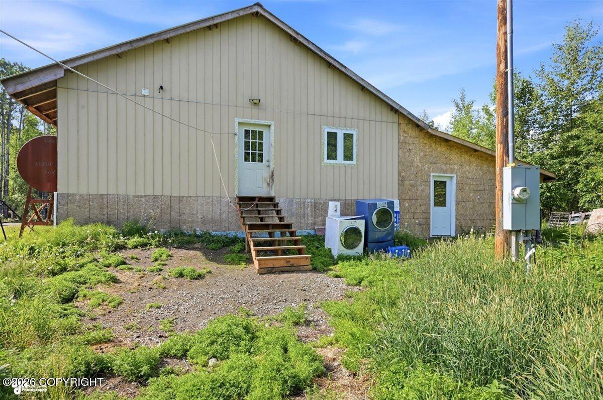 24903 N Otter Lake Loop Property Photo 2