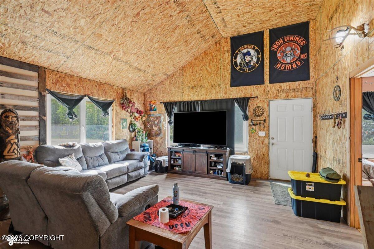 24903 N Otter Lake Loop Property Photo 9