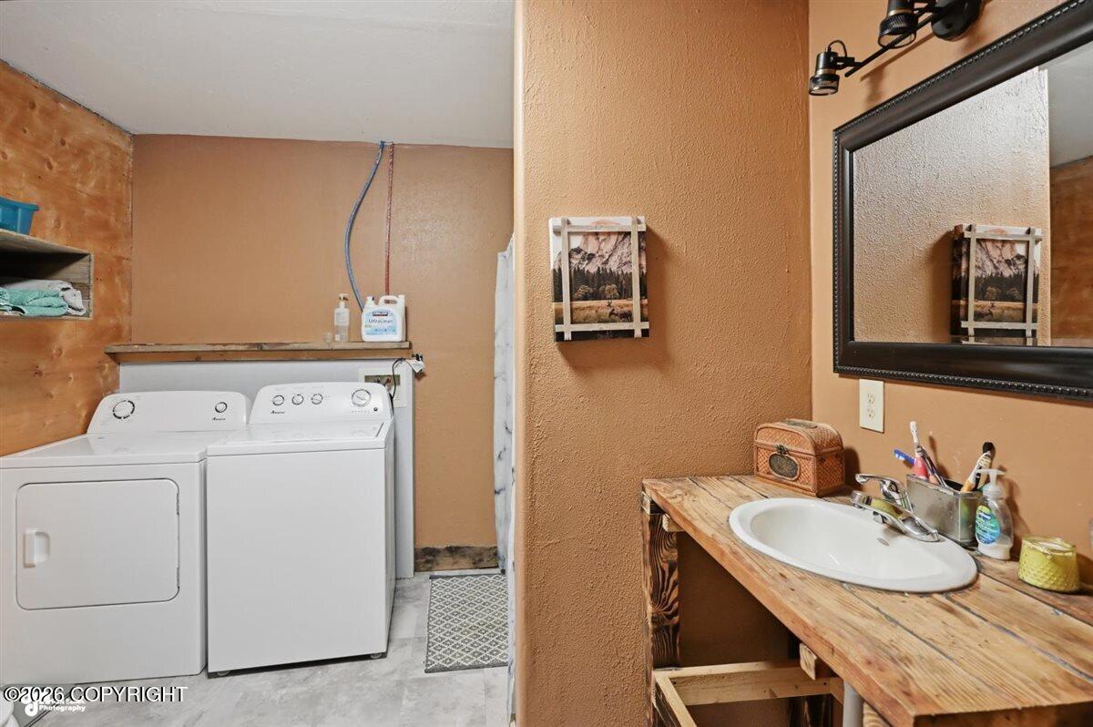 24903 N Otter Lake Loop Property Photo 20