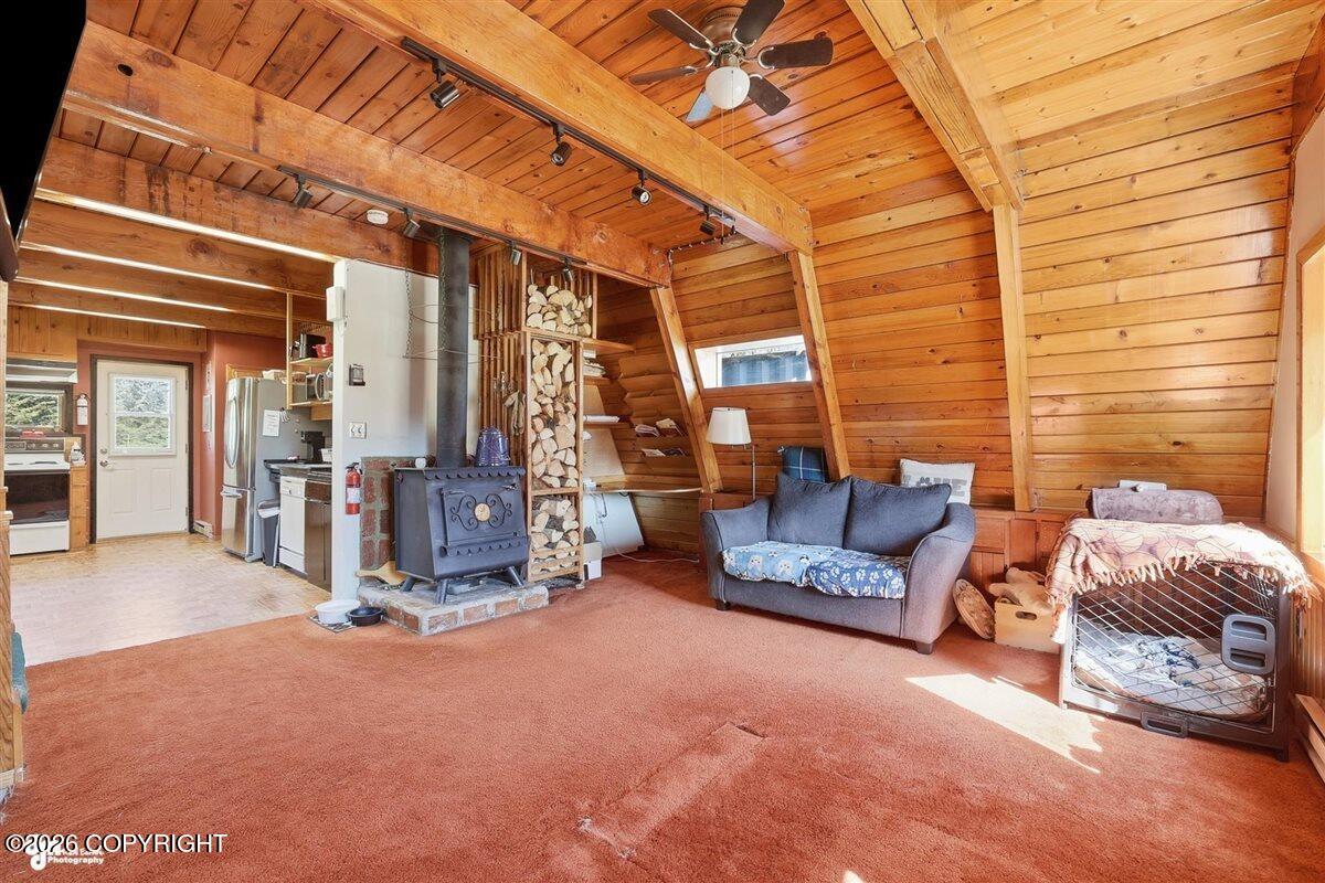 1060 Jeffery Avenue Property Photo 8