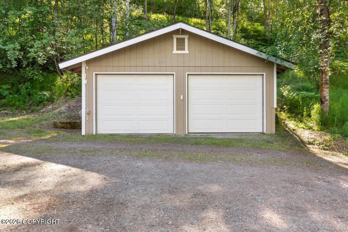 19246 Sullins Drive Property Photo 54
