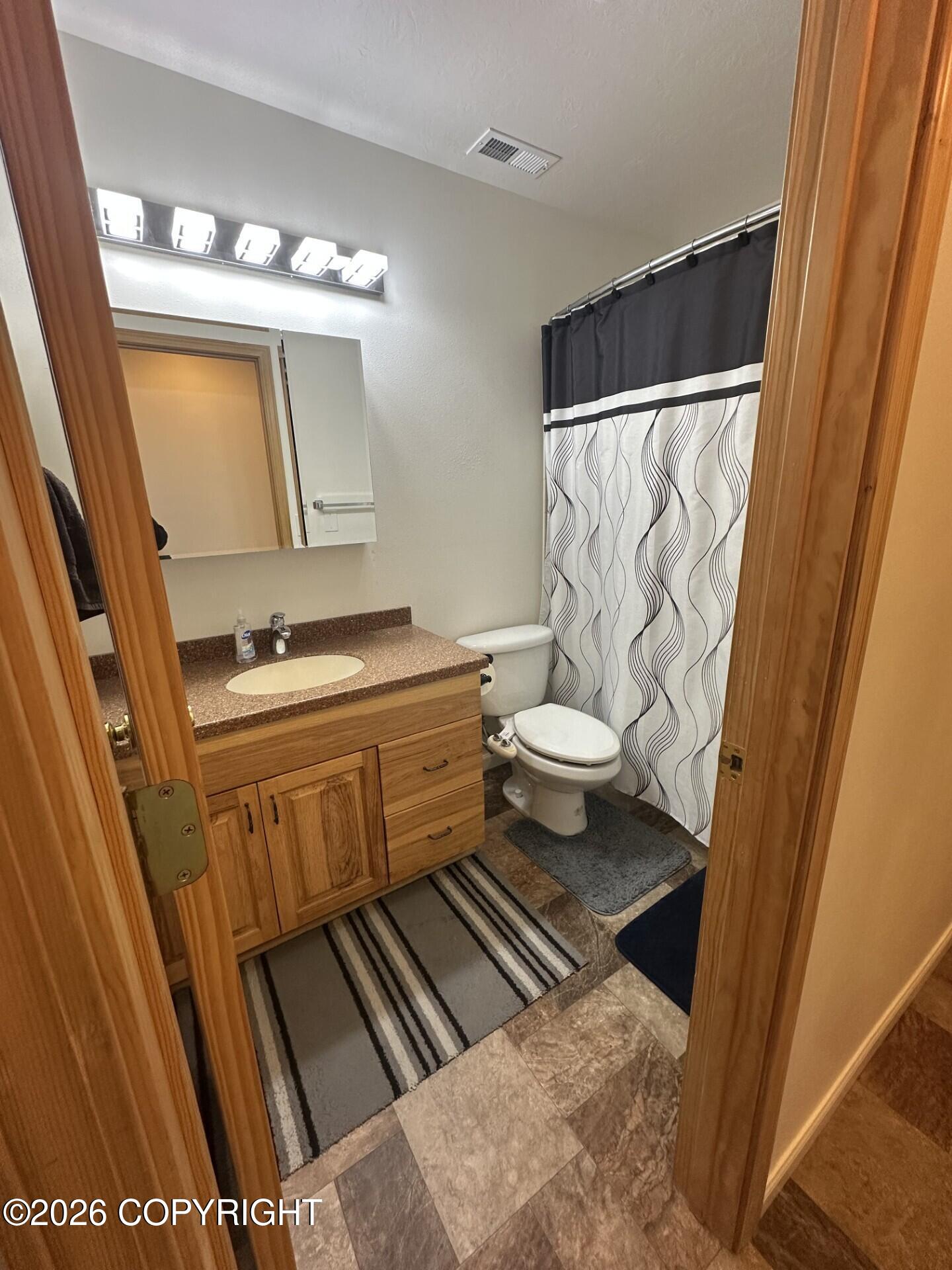 413 Evergreen Street Property Photo 8