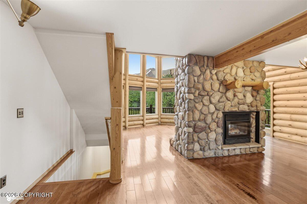 22339 Elkhorn Circle Property Photo 8