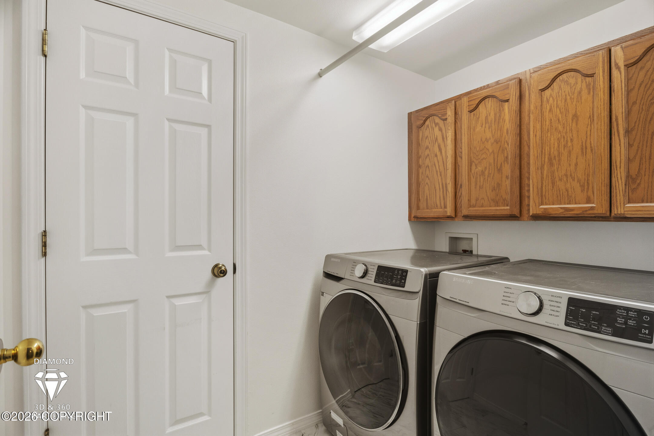 1902 Sturbridge Court #6 Property Photo 4