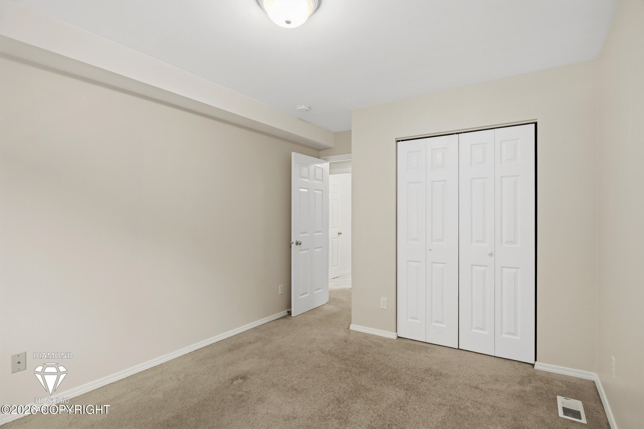 1902 Sturbridge Court Property Photo 24