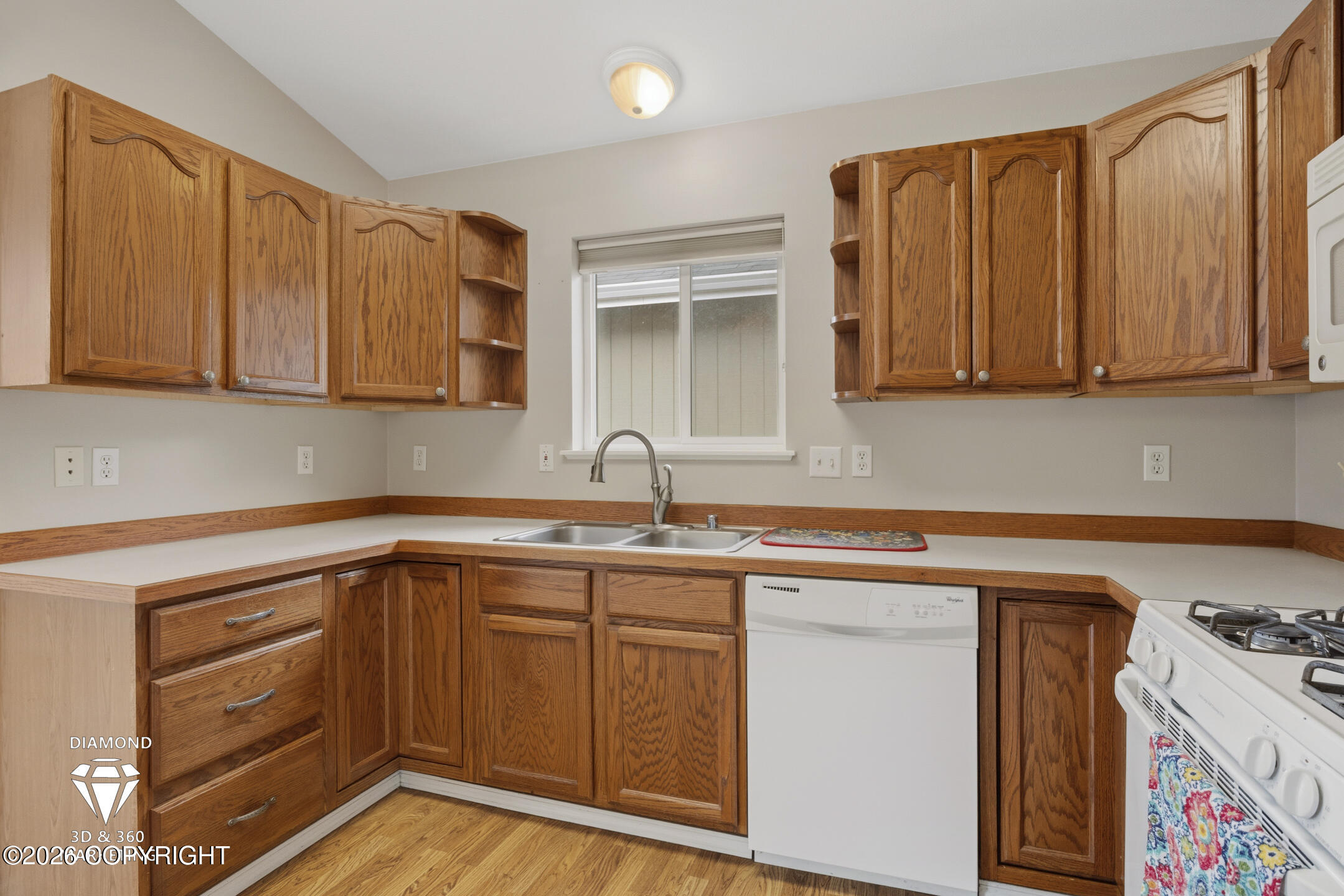 1902 Sturbridge Court Property Photo 31