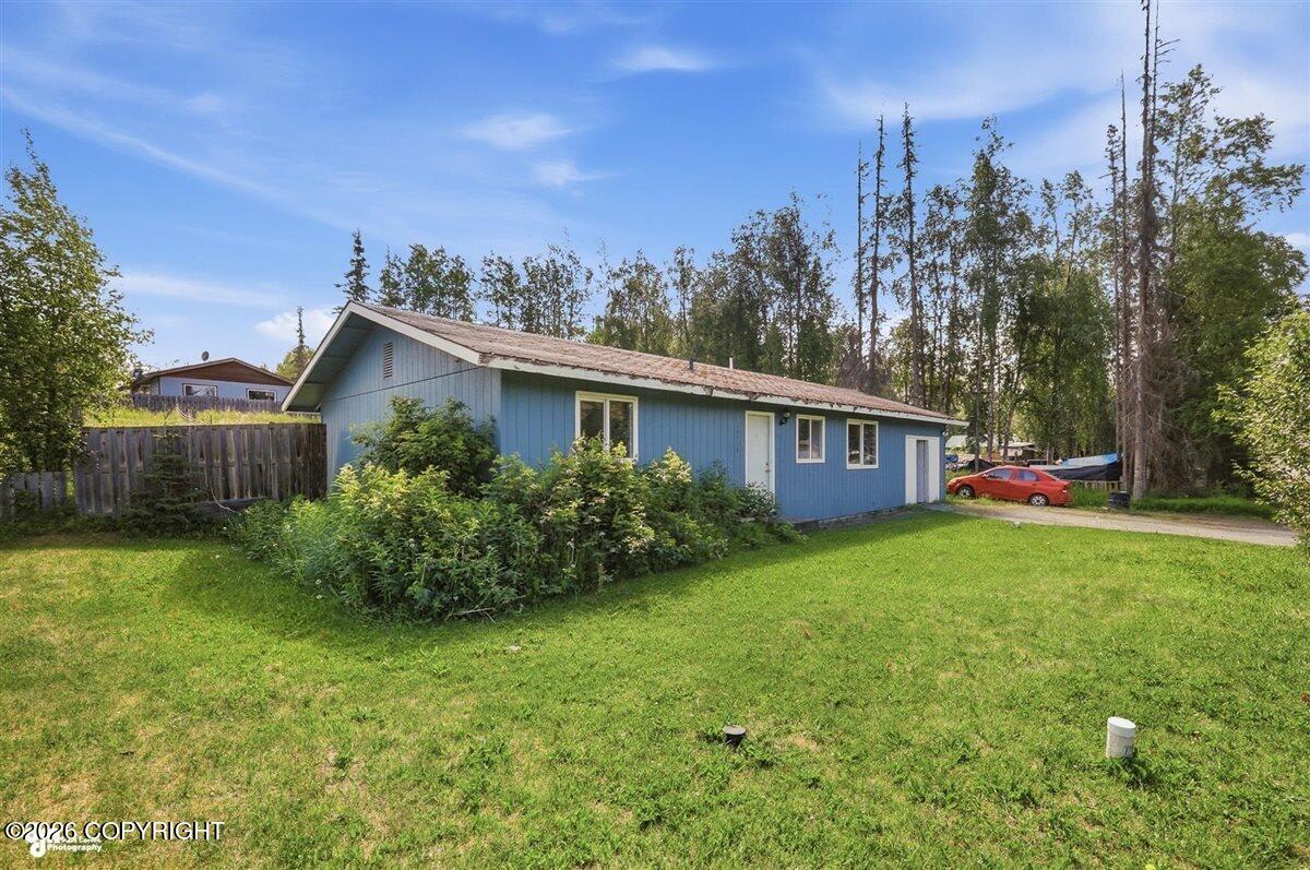 35930 N Kobuk Street Property Photo 2