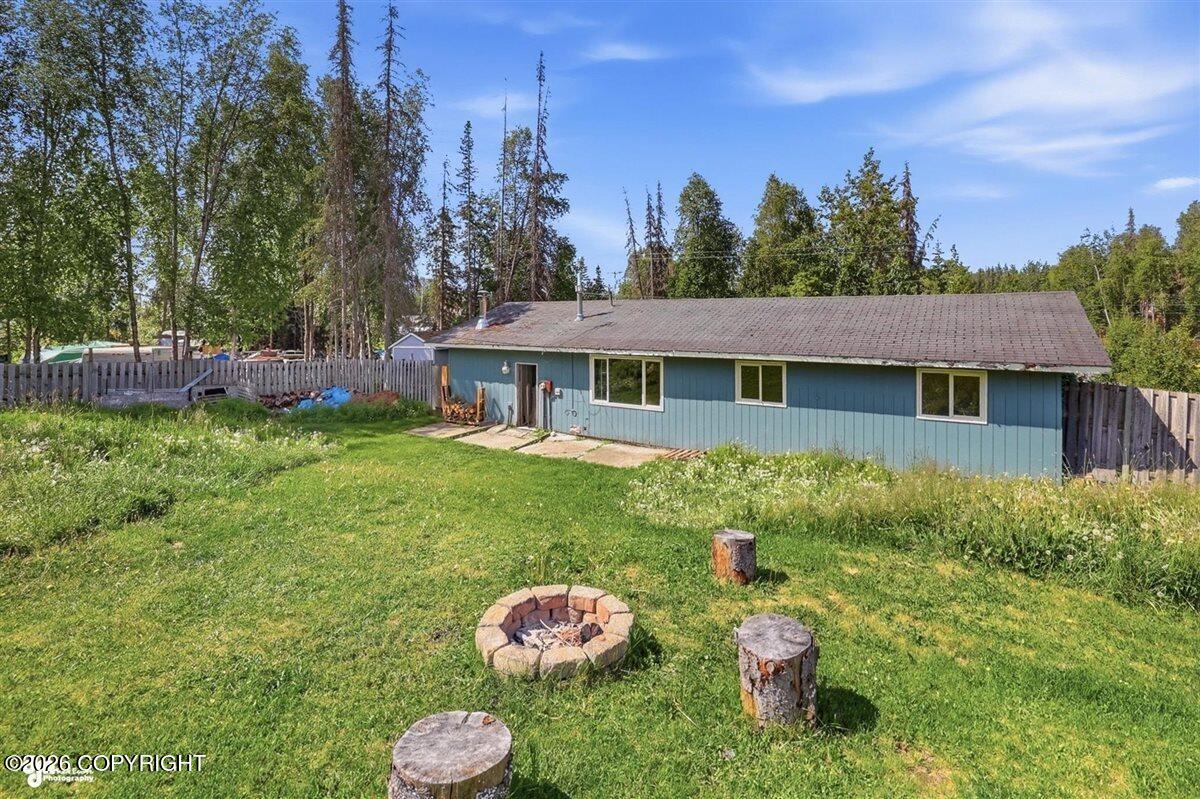 35930 N Kobuk Street Property Photo 4