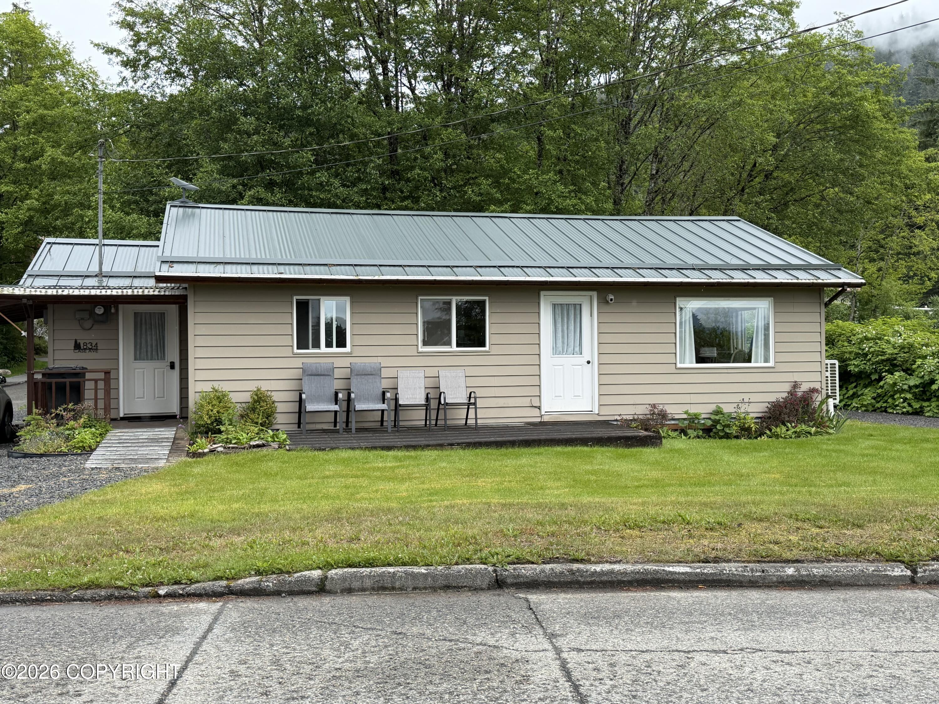 834 Case Avenue Property Photo 1