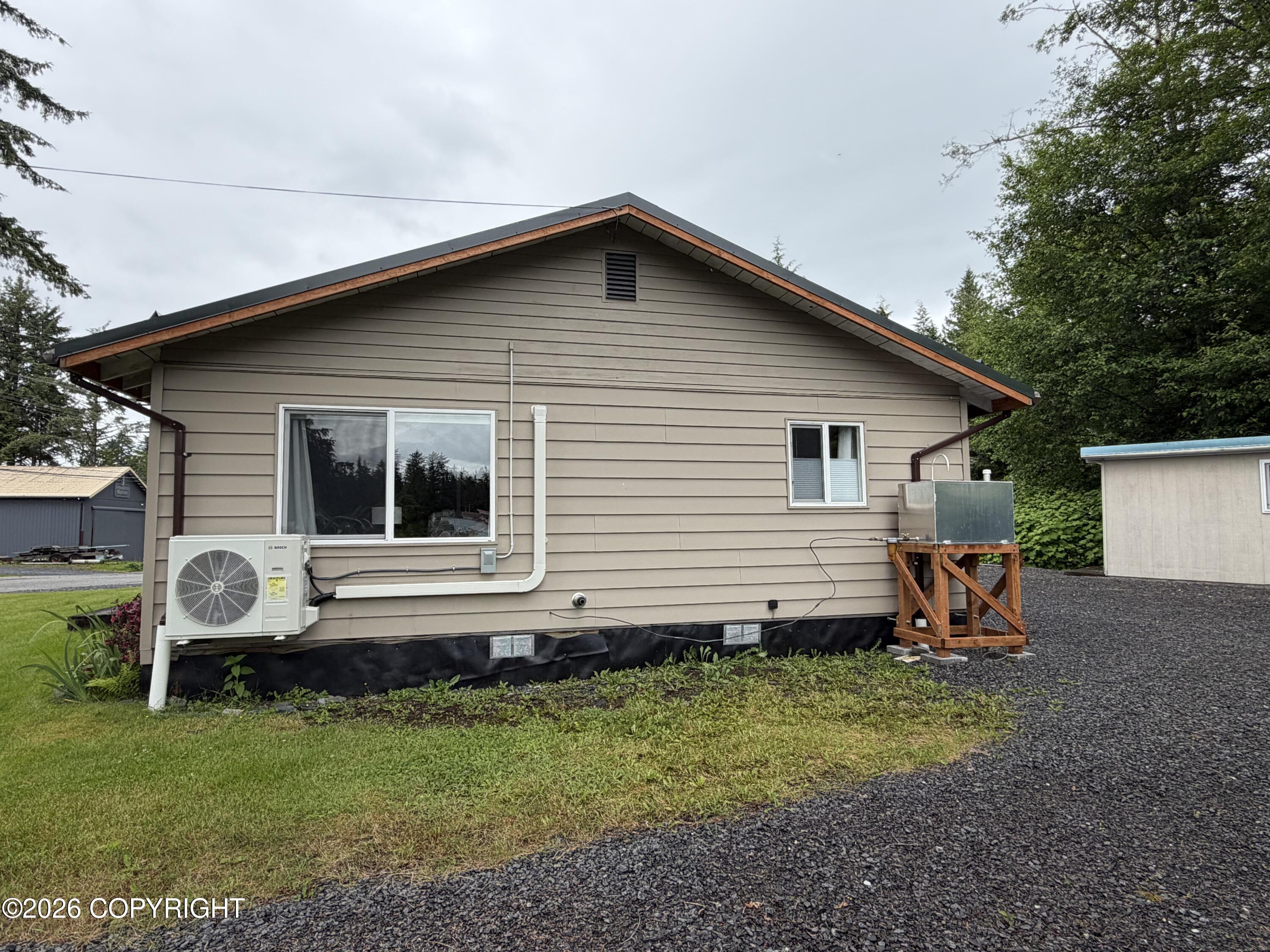 834 Case Avenue Property Photo 6
