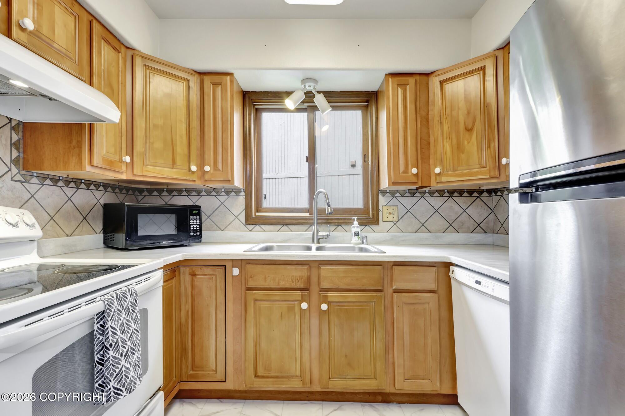 6750 Baxter Terrace Circle Property Photo 13