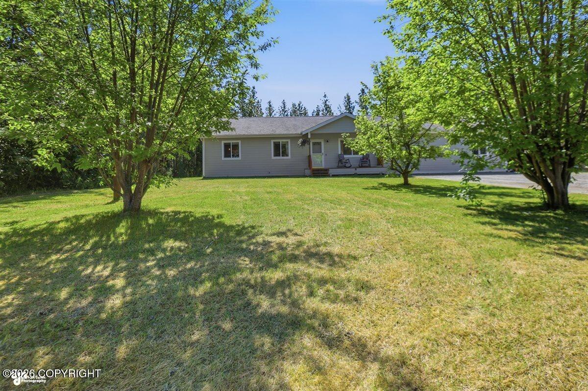 3596 W Lynn Drive Property Photo 5