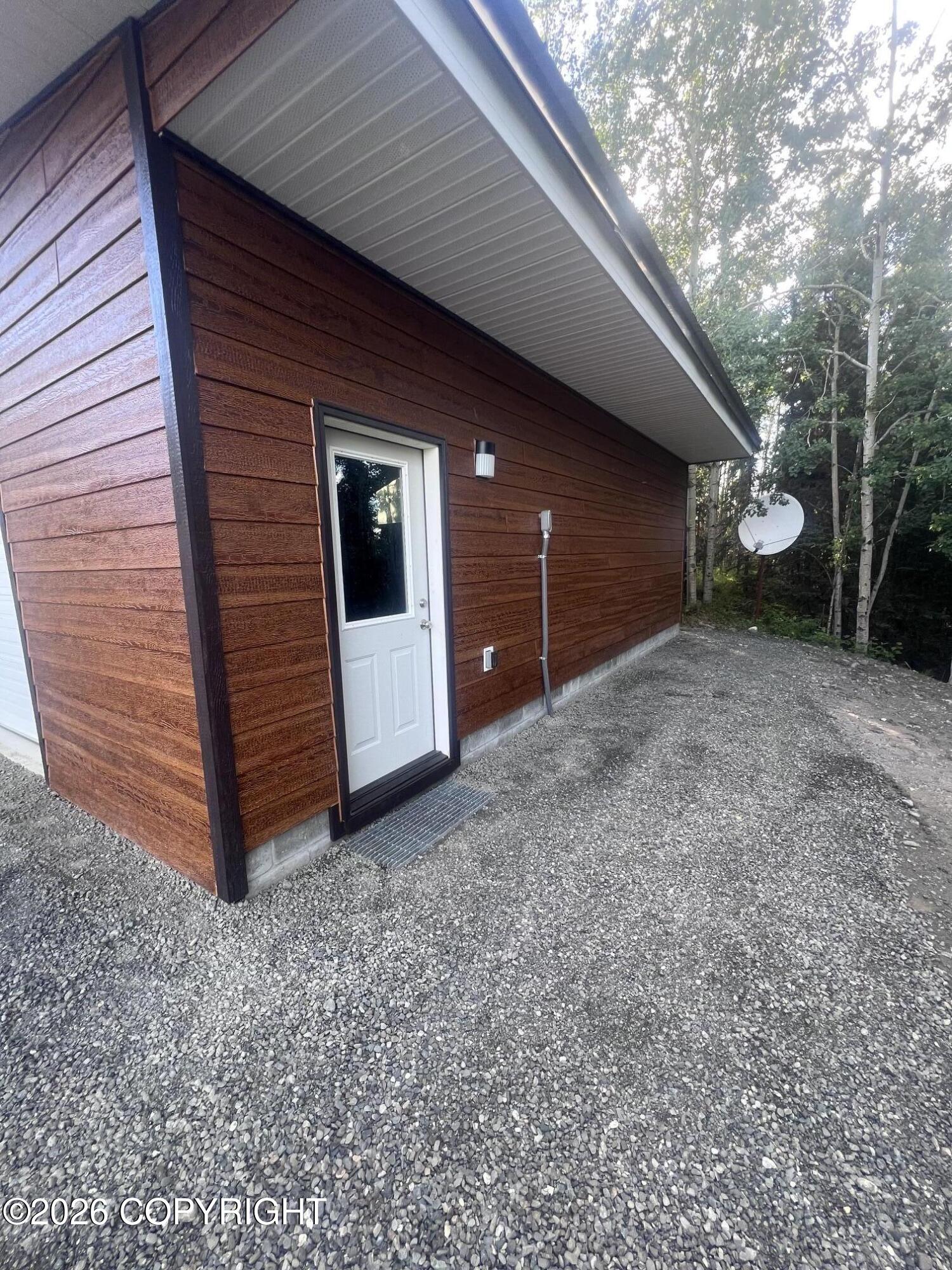 38530 Southwind Circle Property Photo 6