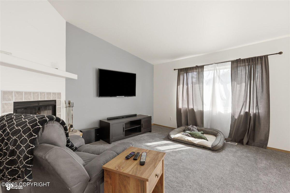 2613 Easthaven Circle #11b Property Photo 4