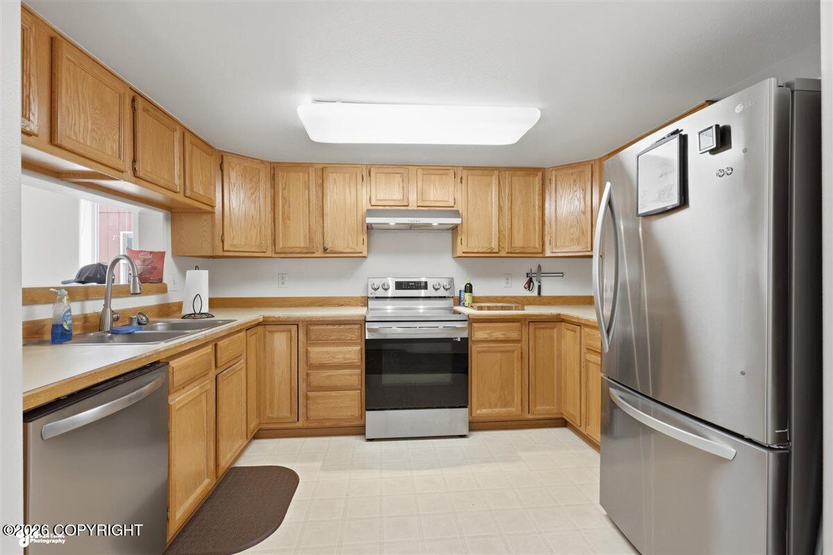 2613 Easthaven Circle #11b Property Photo 10