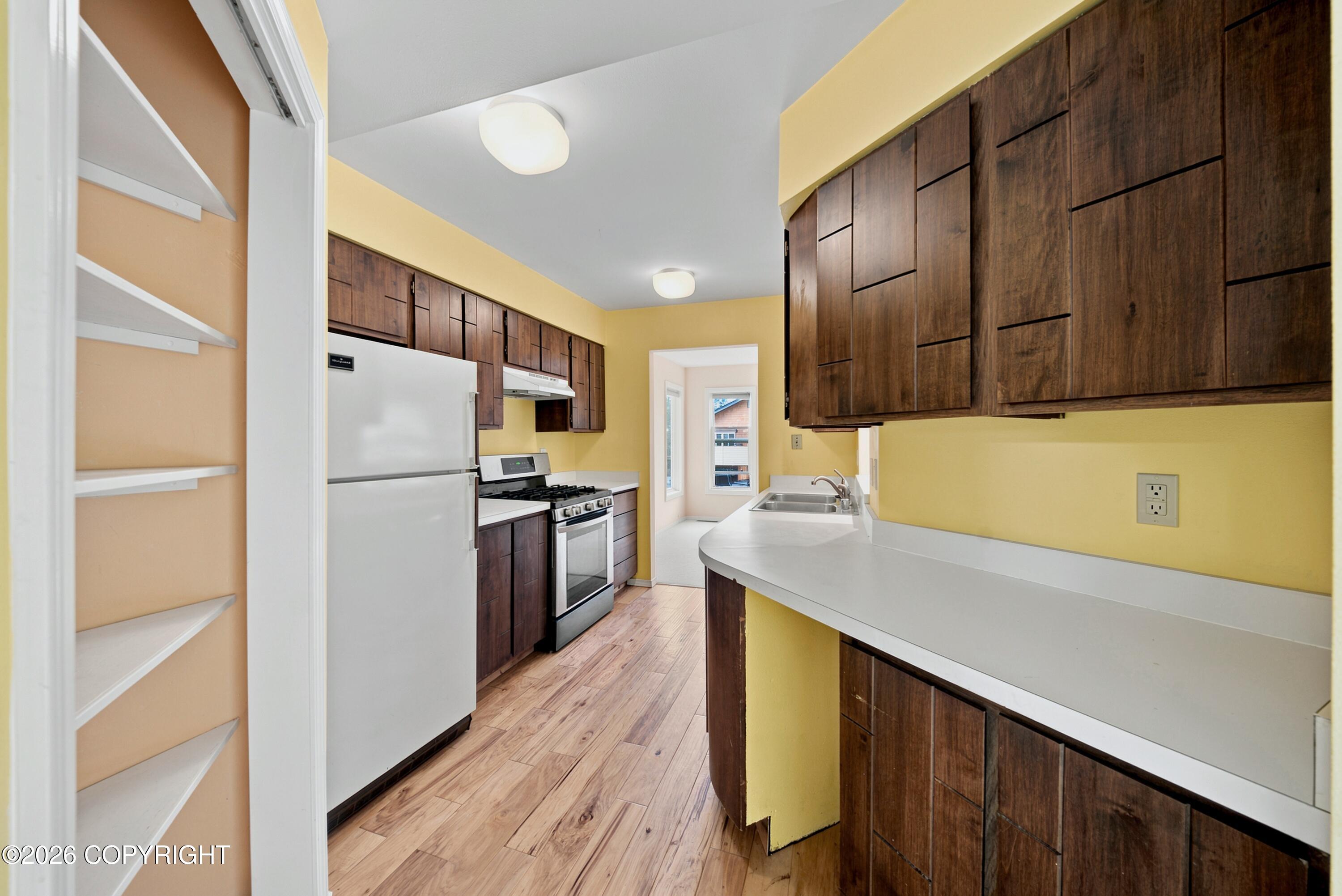 1854 Buccaneer Place #2 Property Photo 11