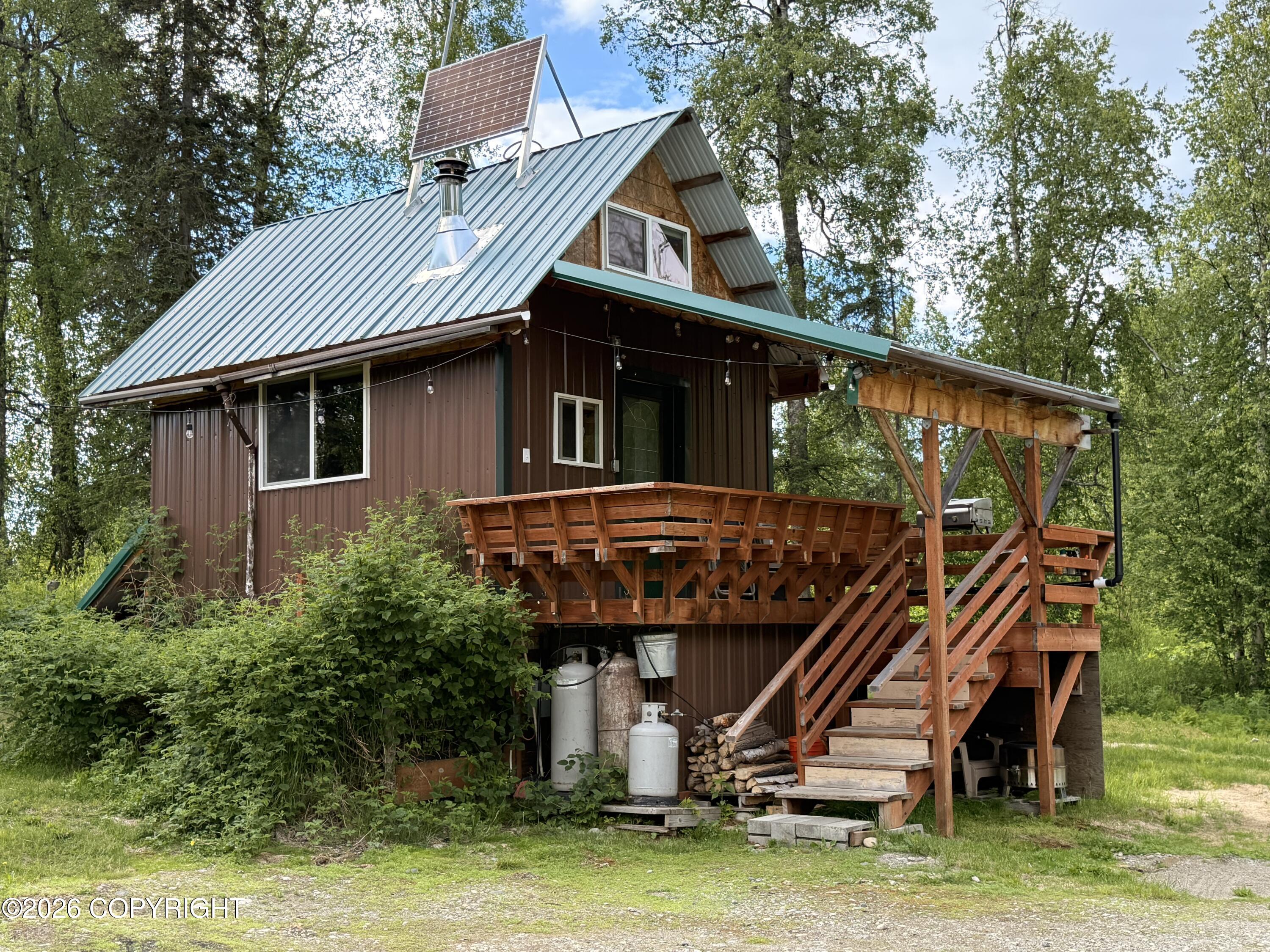 21148 E Alatna Road Property Photo 4