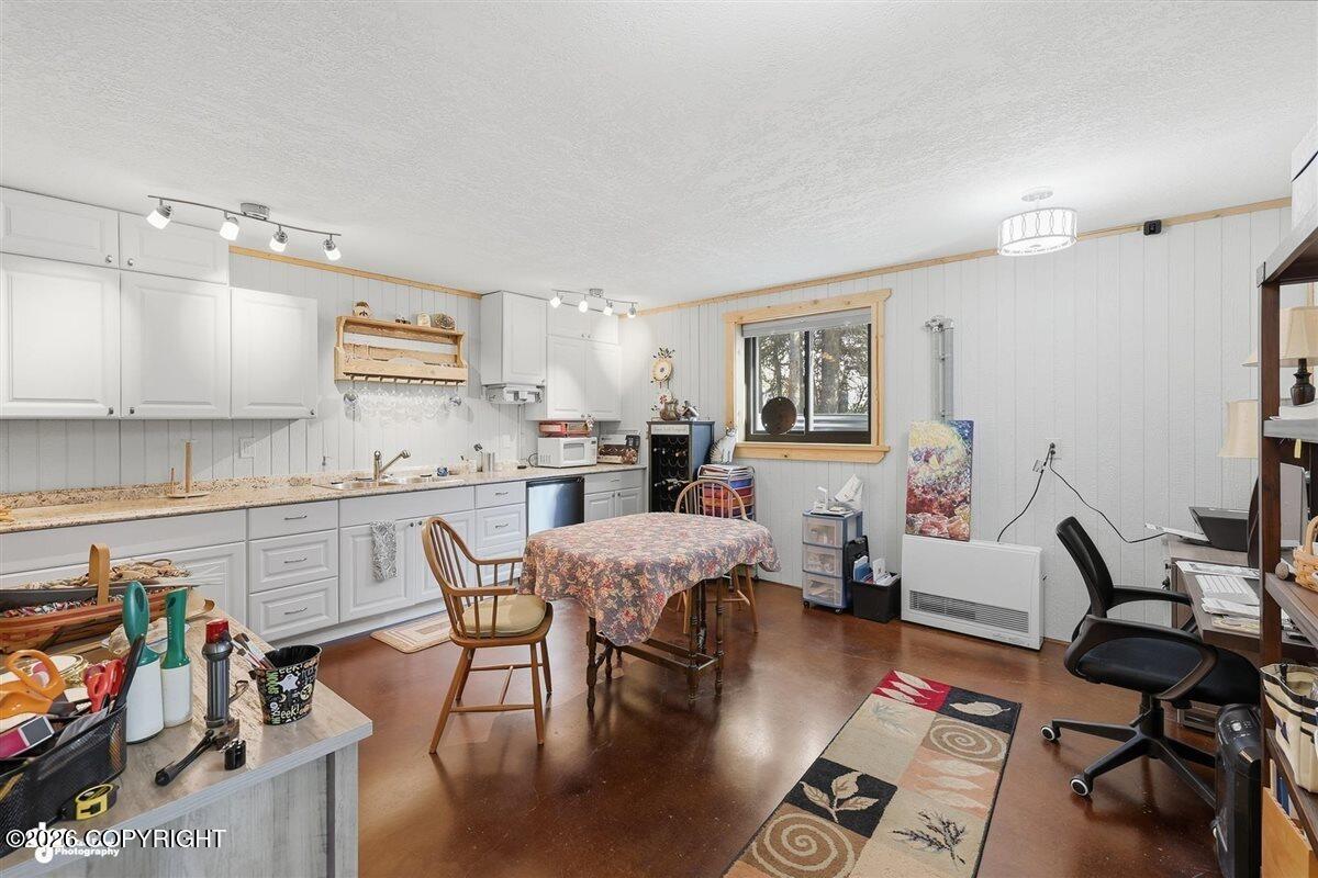 16389 Easy Street Property Photo 40