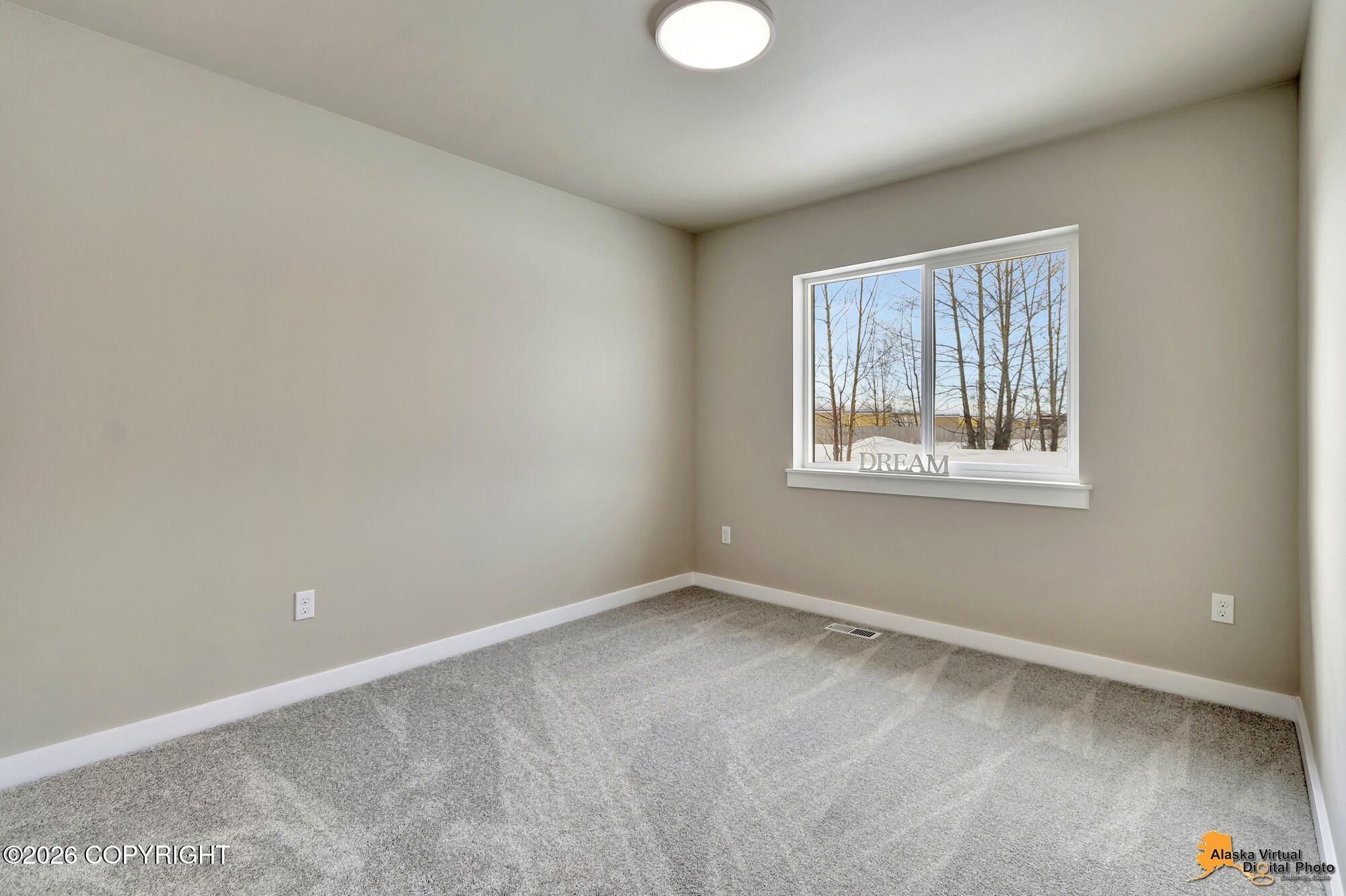 252 Shageluk Street Property Photo 24