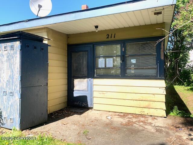 211 W 11th Avenue Property Photo 2