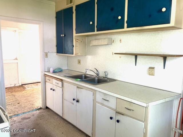 211 W 11th Avenue Property Photo 5