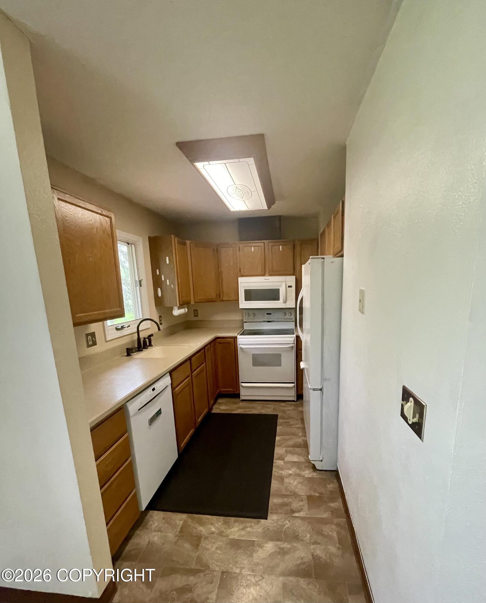 7944 Parkway Drive Property Photo 5