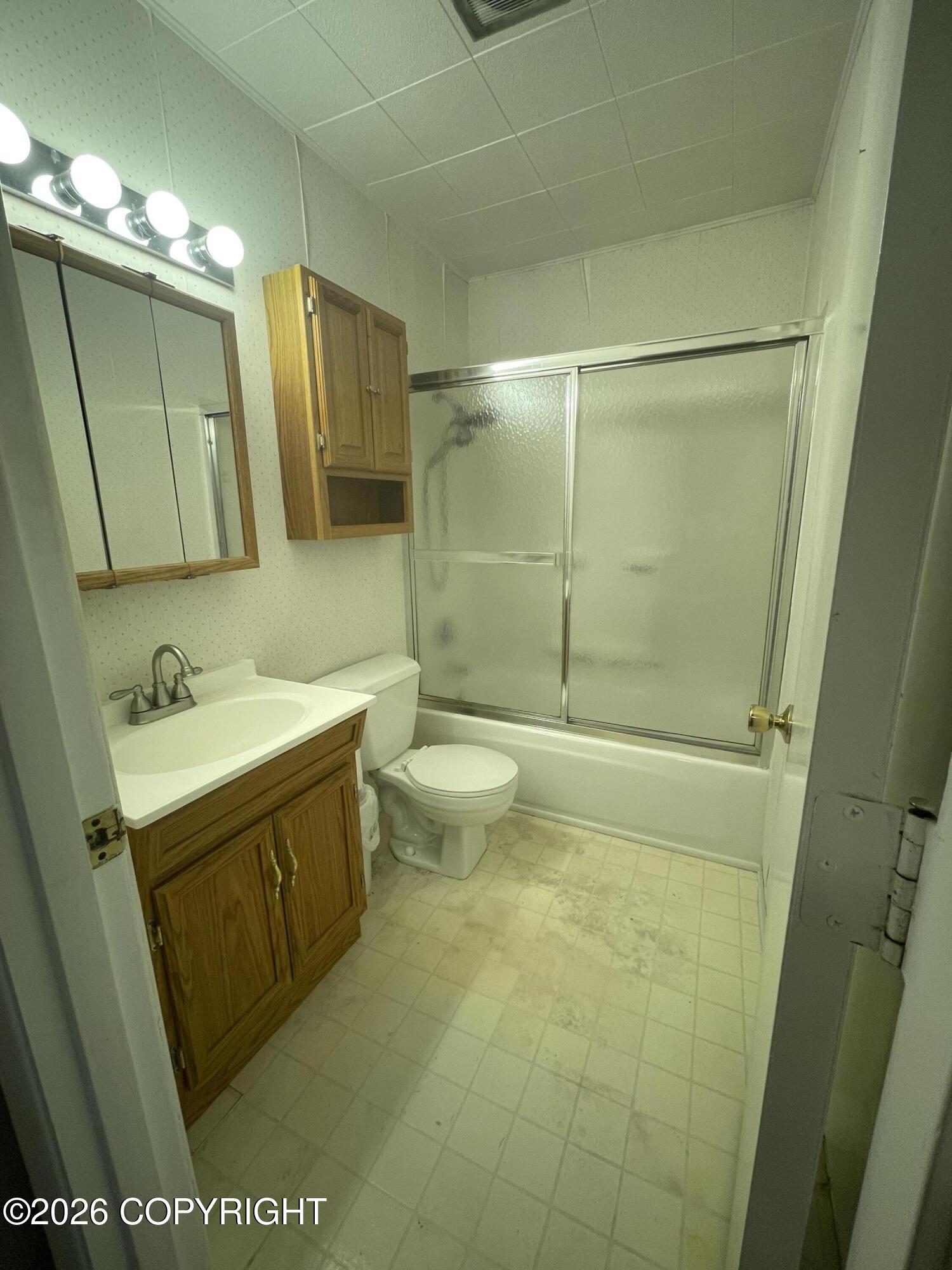 7944 Parkway Drive Property Photo 13