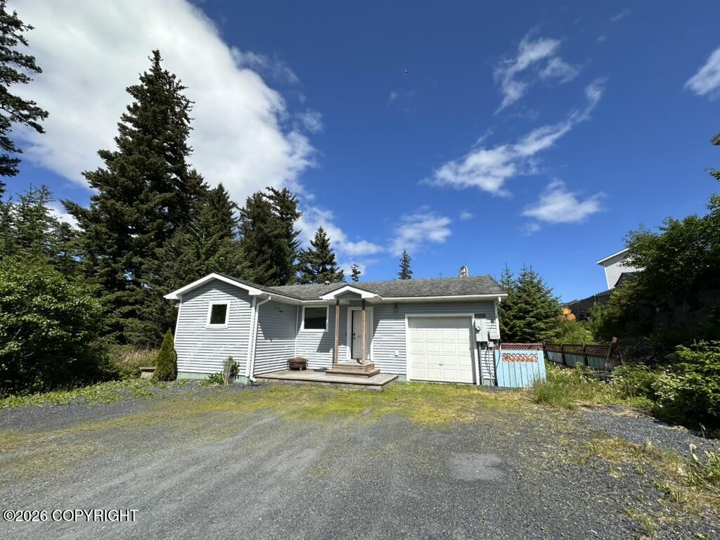 3703 Puffin Circle Property Photo 2