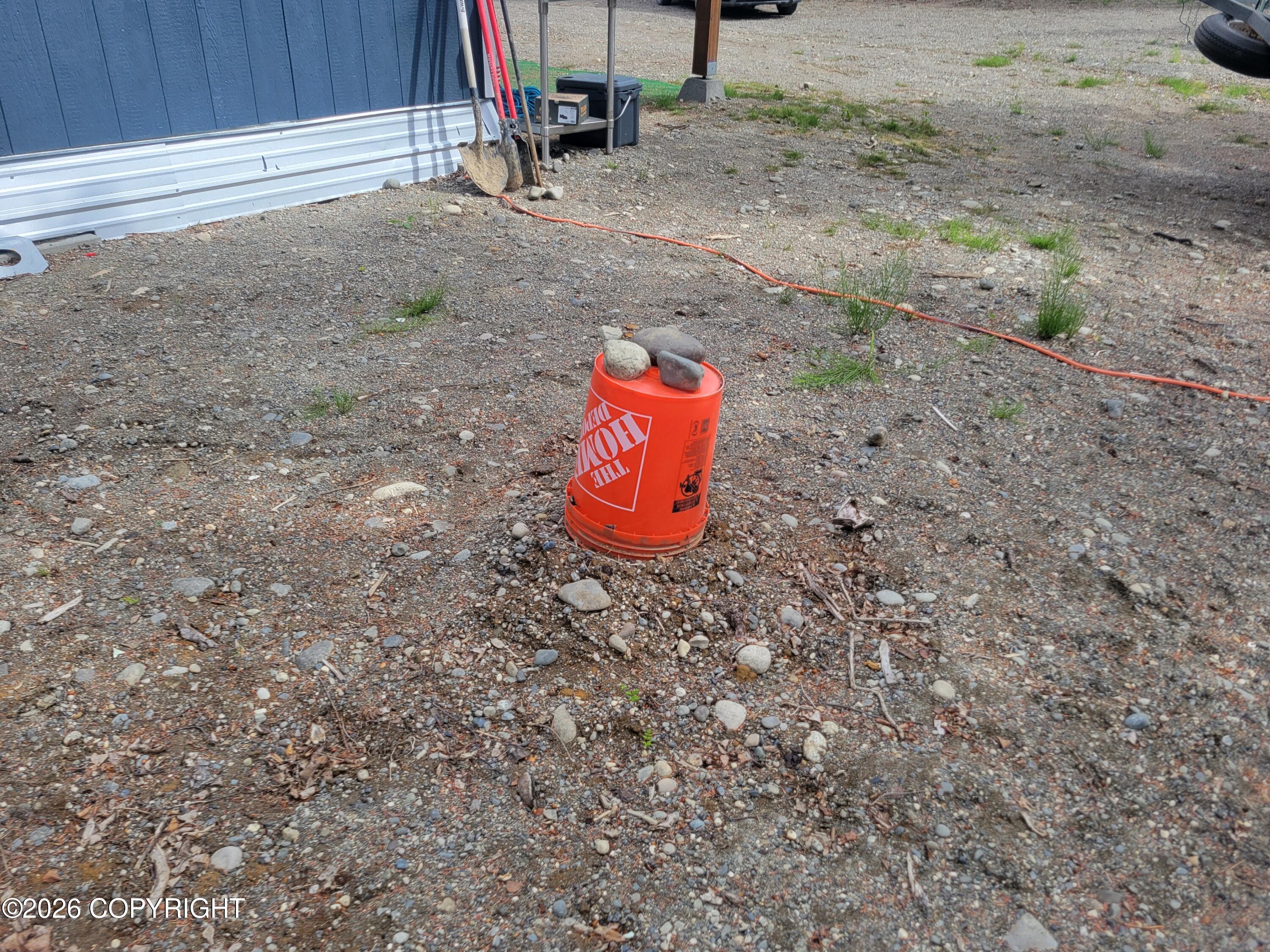 52492 Blueberry Avenue Property Photo 10