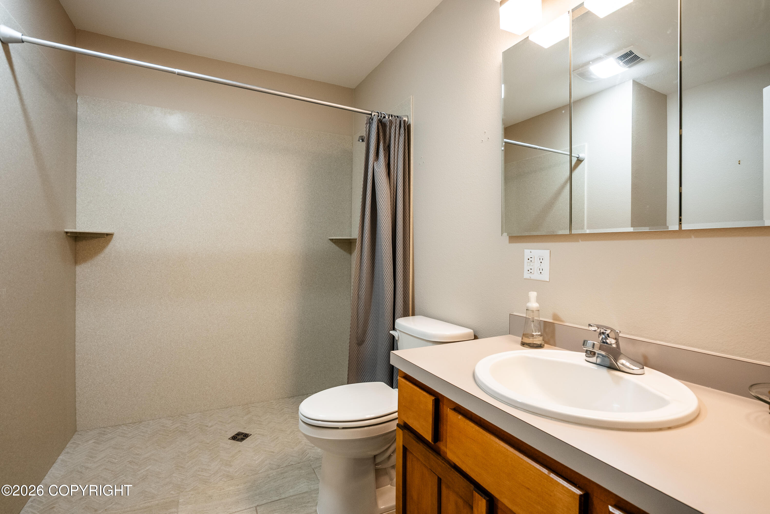 5322 S Big Lake Road Property Photo 54