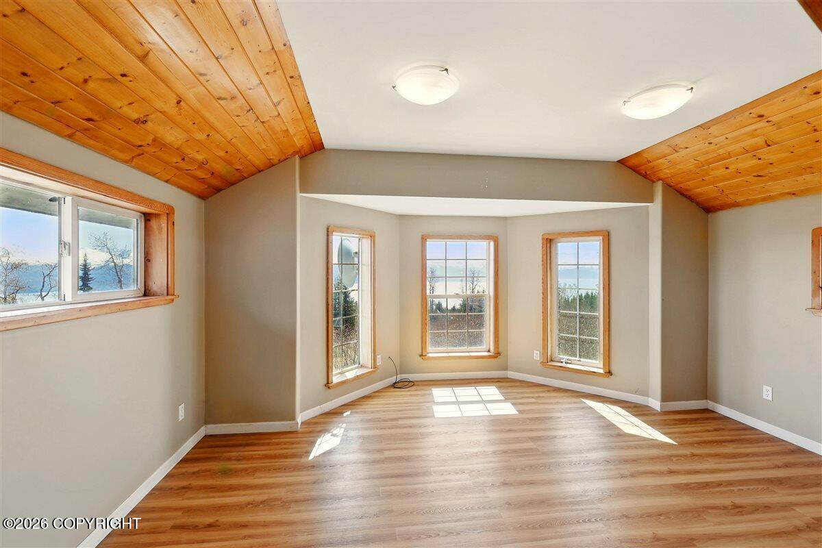 35735 Cloverdale Circle Property Photo 15