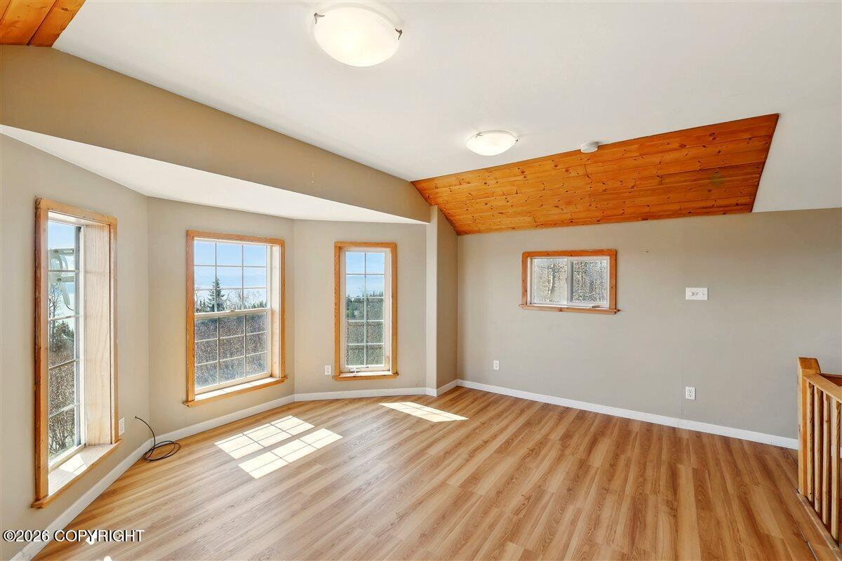35735 Cloverdale Circle Property Photo 16