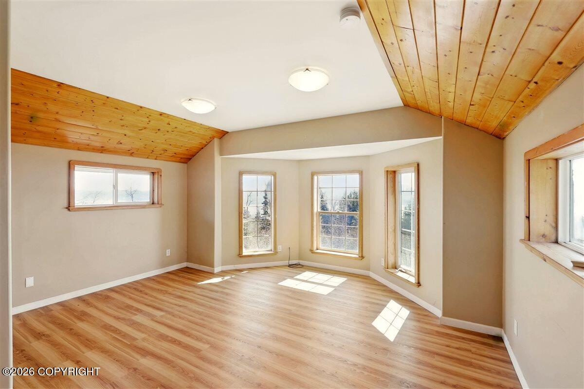 35735 Cloverdale Circle Property Photo 17