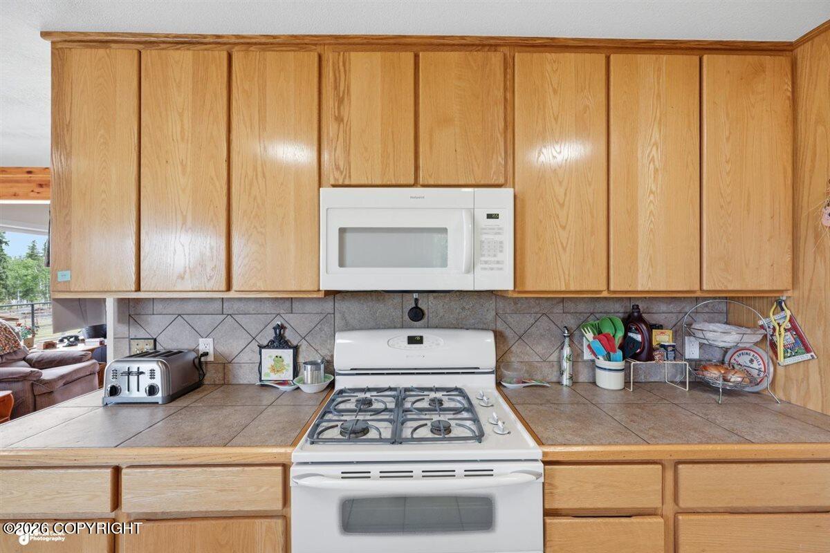 39199 Higher Ground Street Property Photo 14