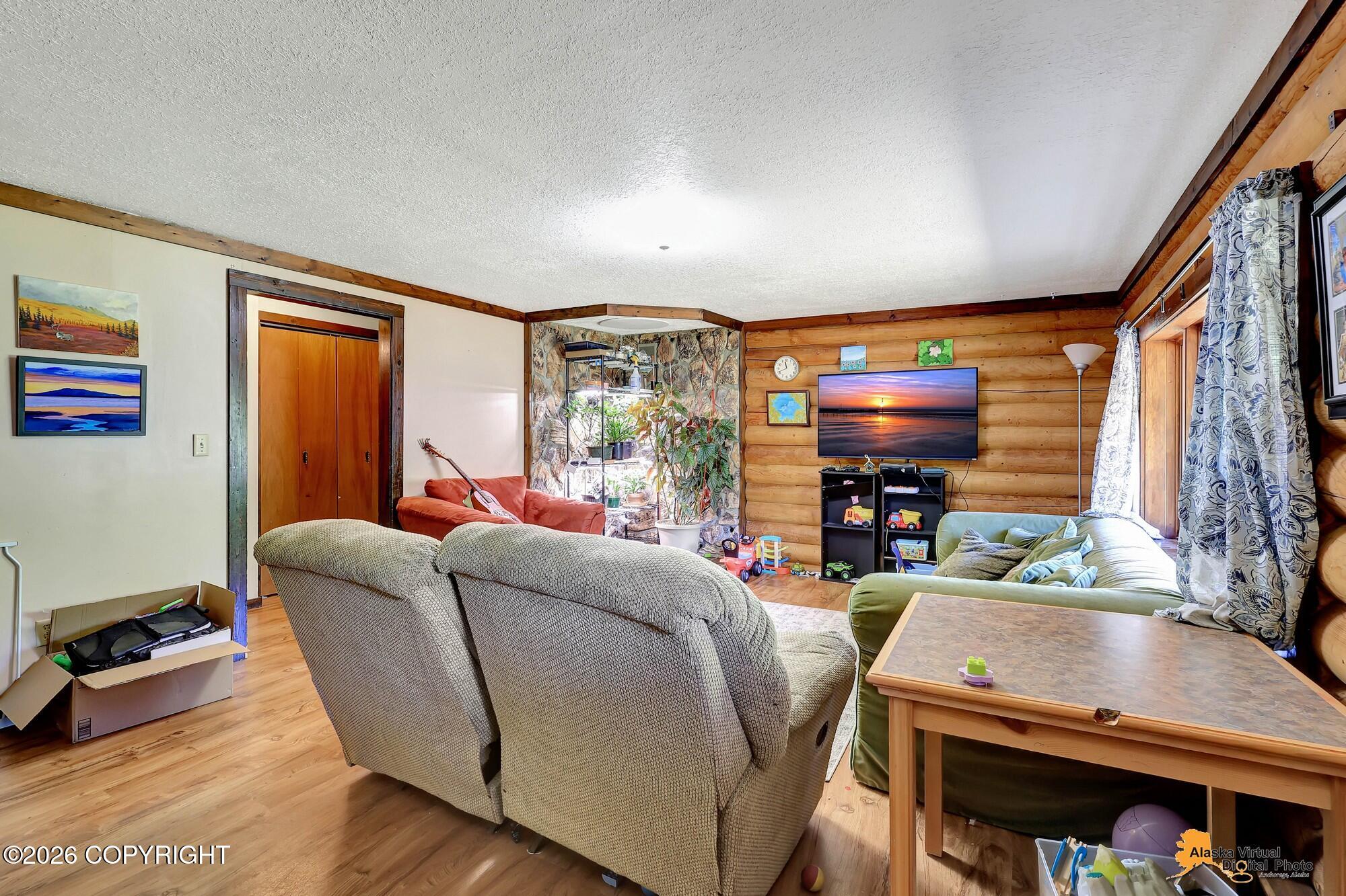 14900 E Kellard Circle Property Photo 3