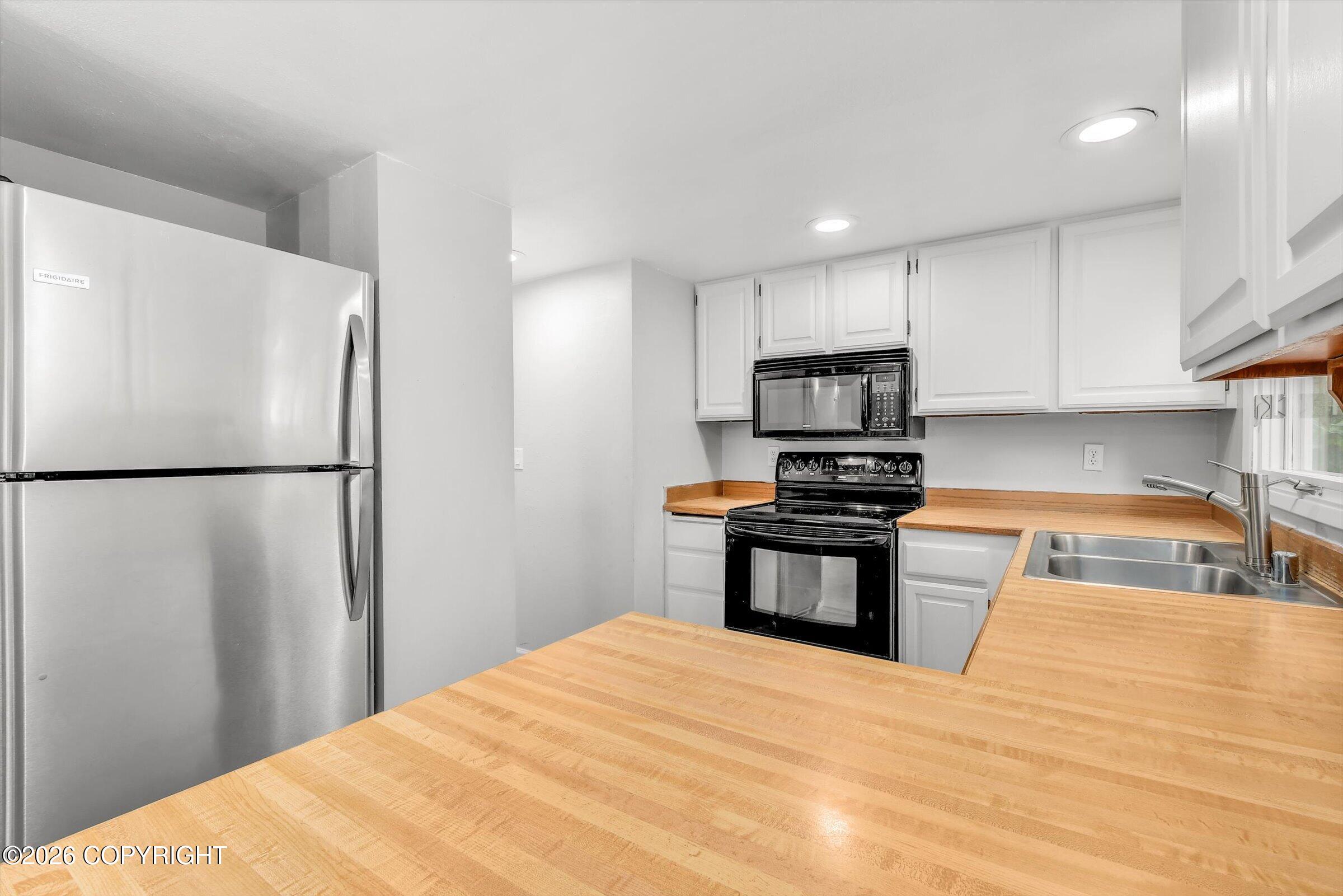 10001 Nantucket Circle Property Photo 13