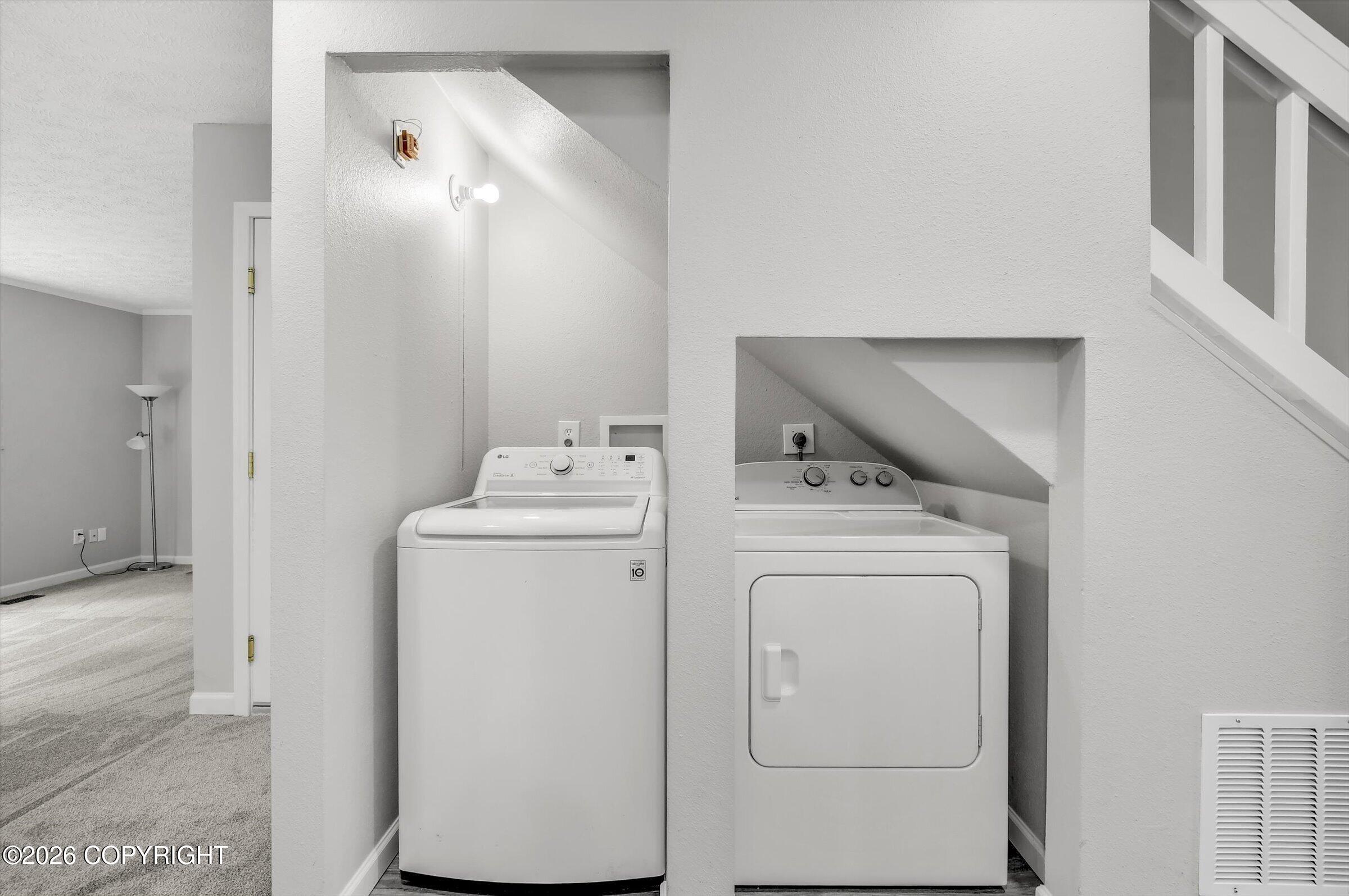 10001 Nantucket Circle Property Photo 14