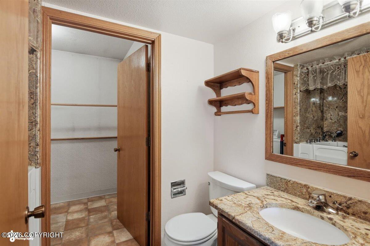 8840 Winchester Street Property Photo 20