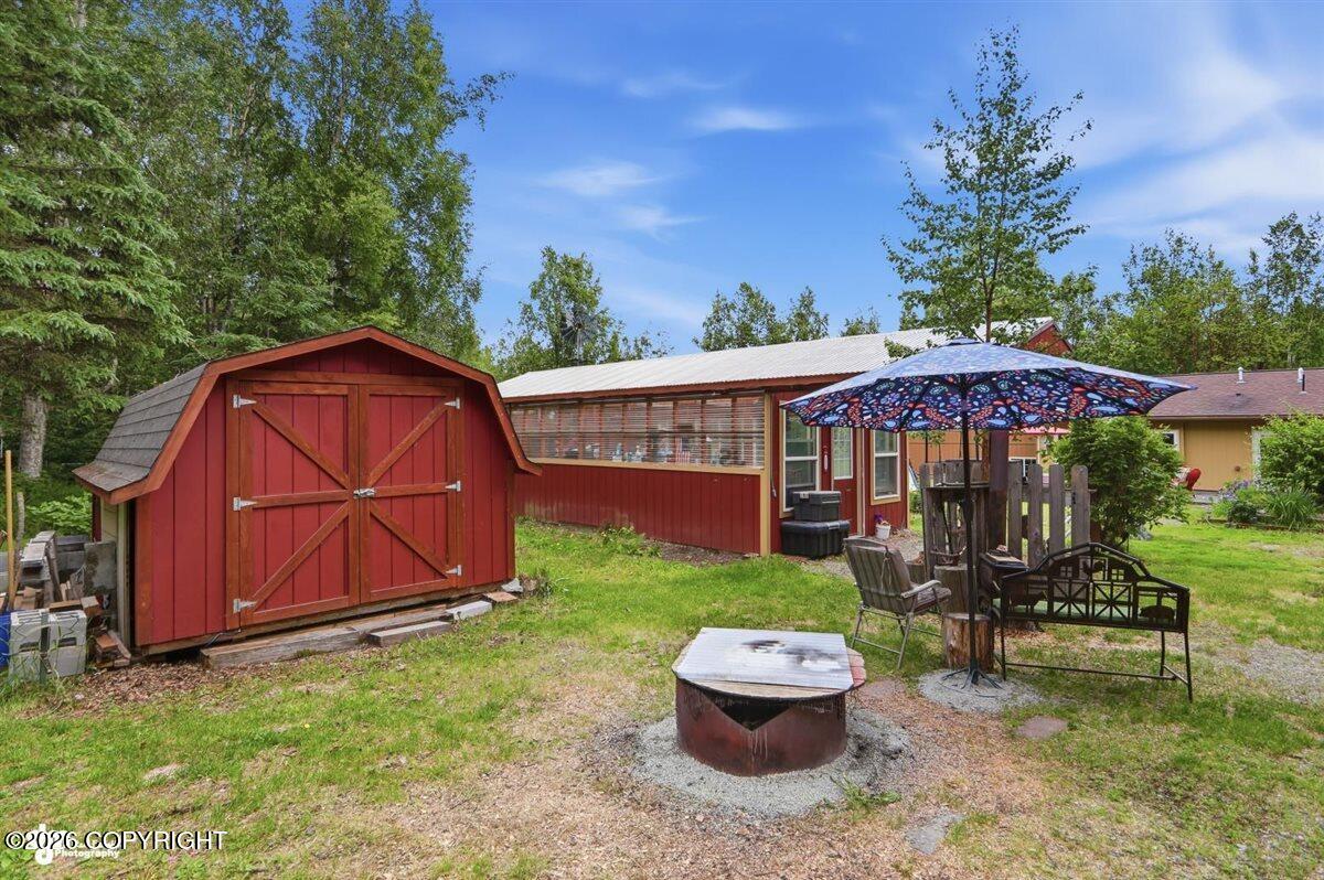 911 E Fairview Loop Property Photo 57