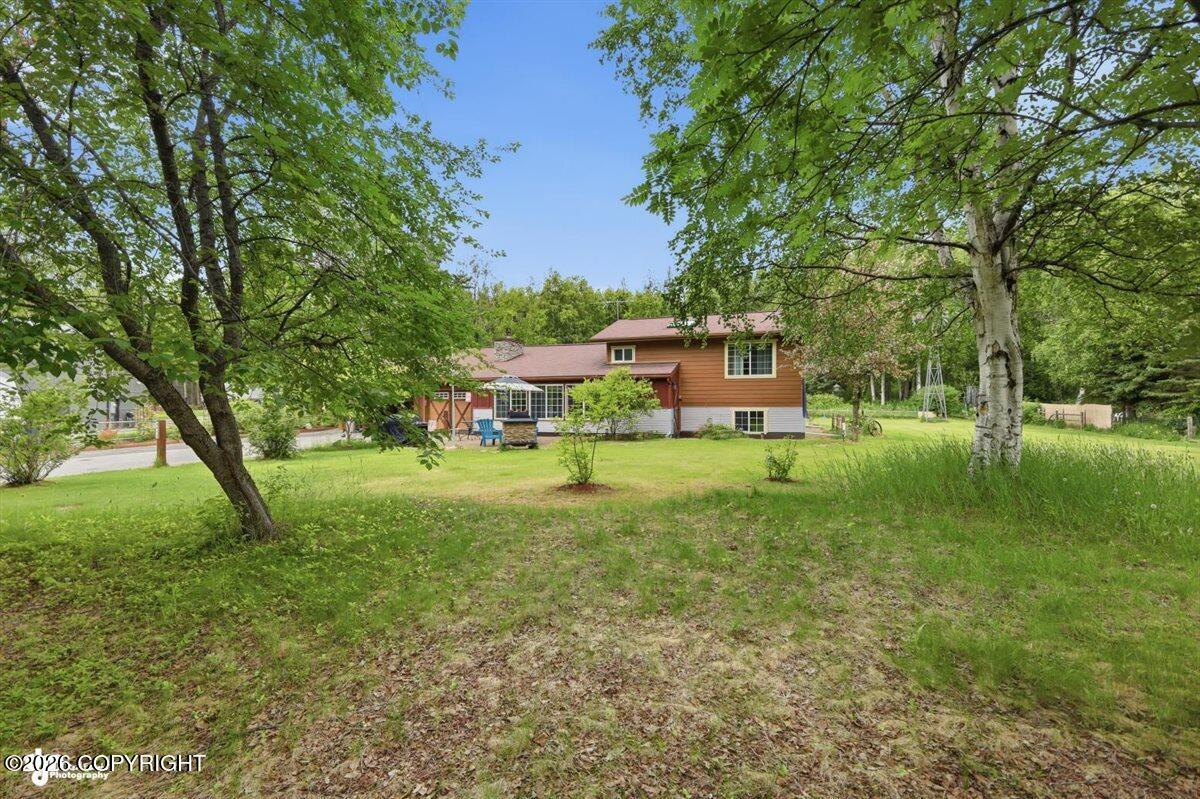 911 E Fairview Loop Property Photo 64