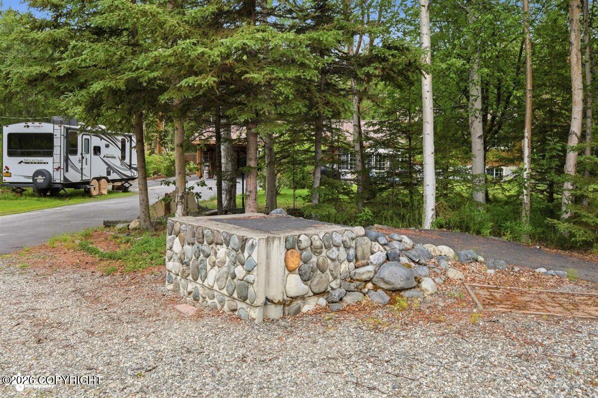 911 E Fairview Loop Property Photo 68