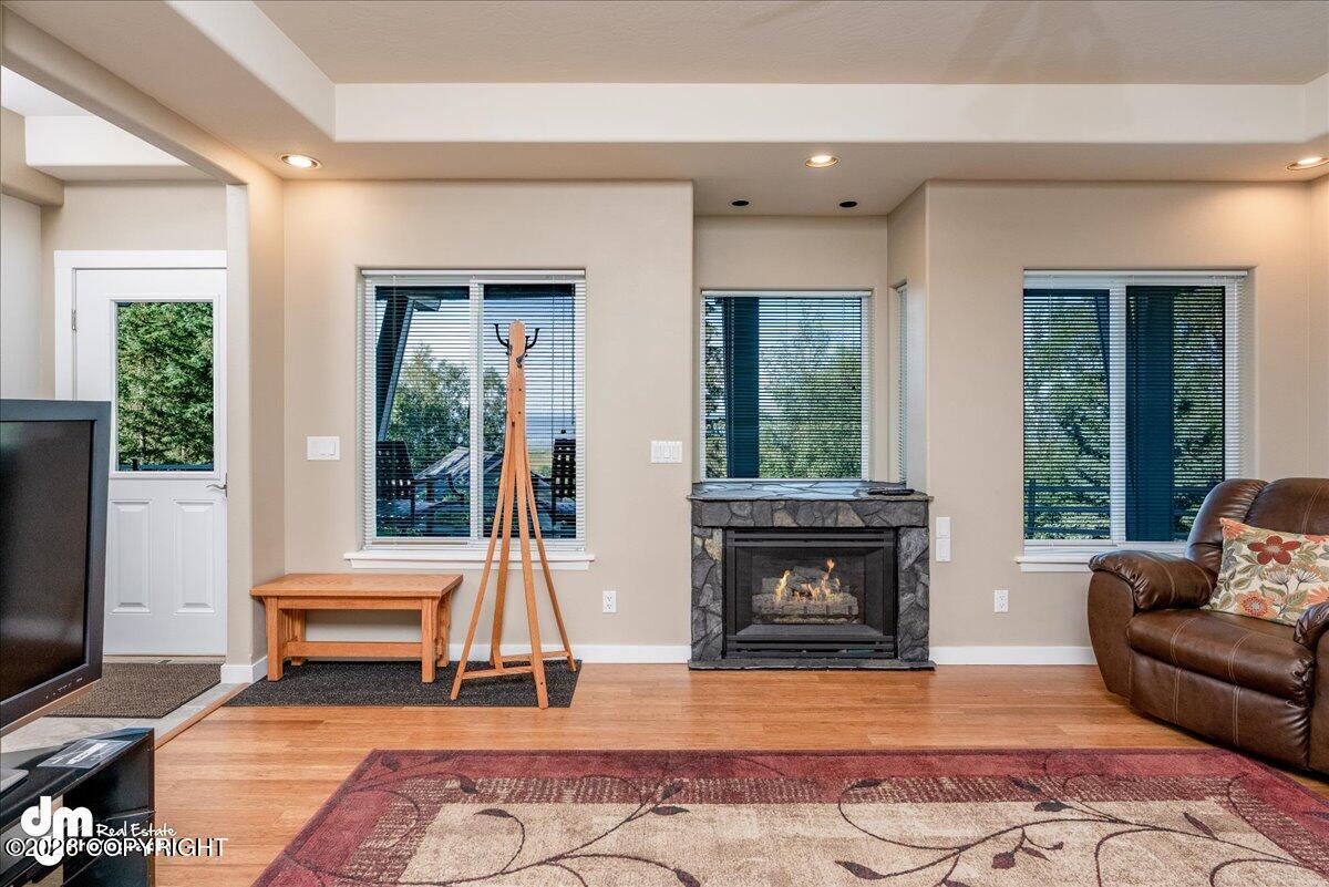 16440 Chasewood Lane Property Photo 8