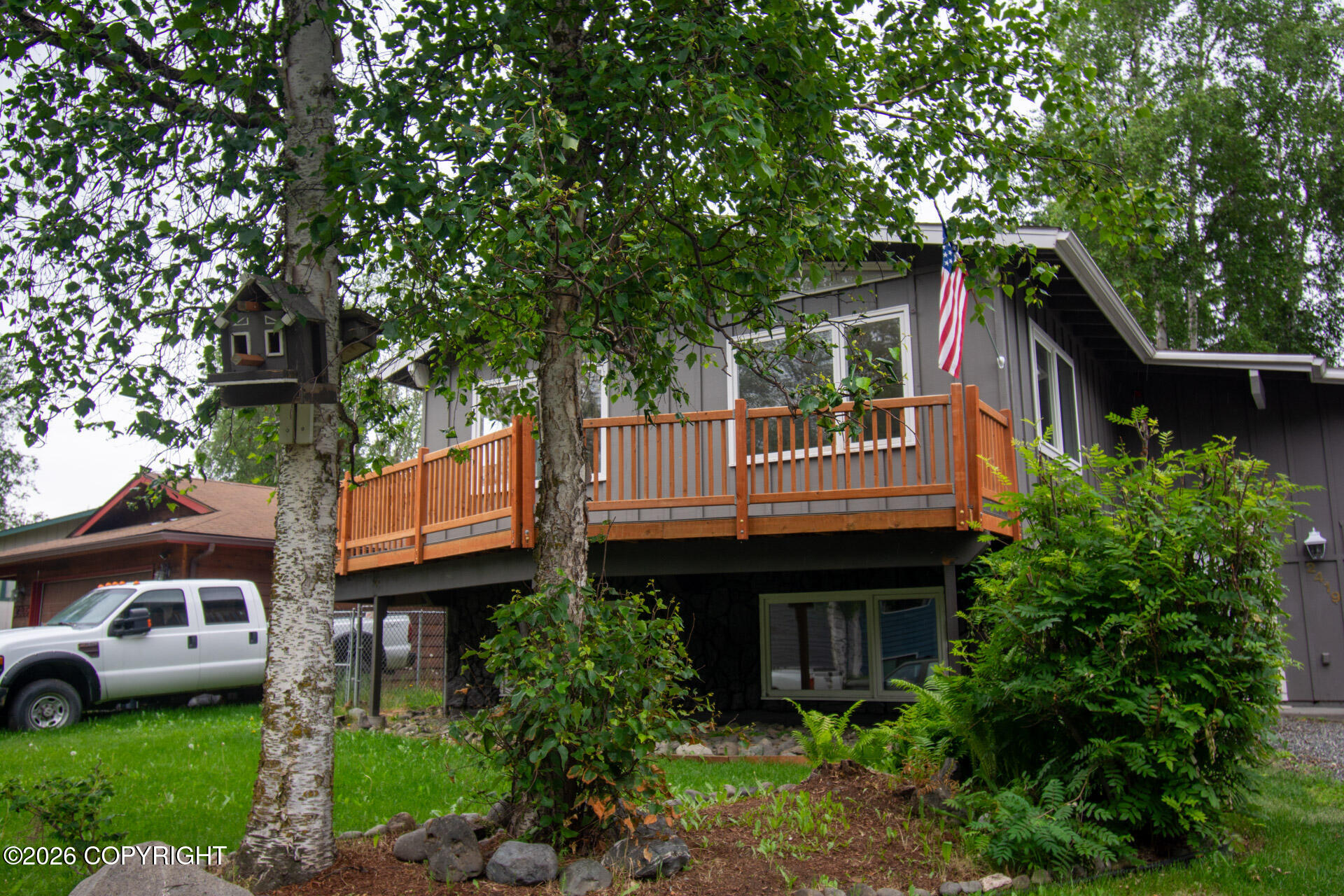 2419 Glenkerry Drive Property Photo 2