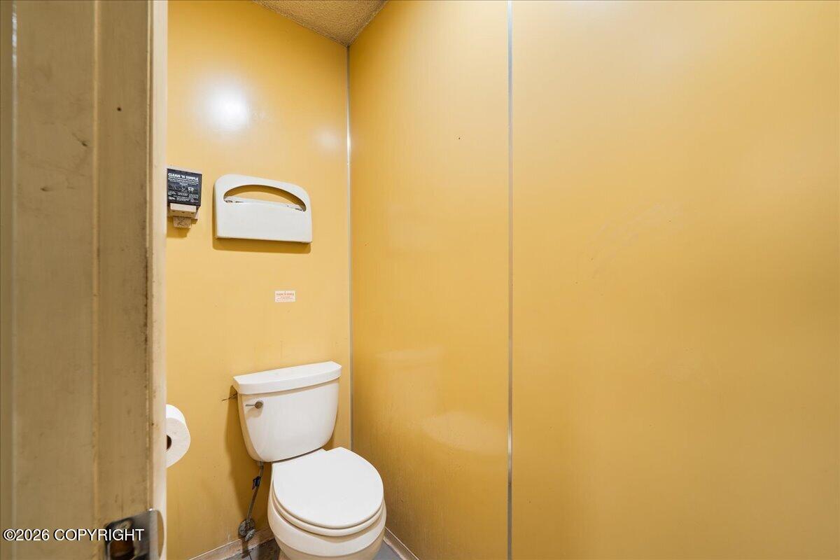 704 30th Avenue Property Photo 18