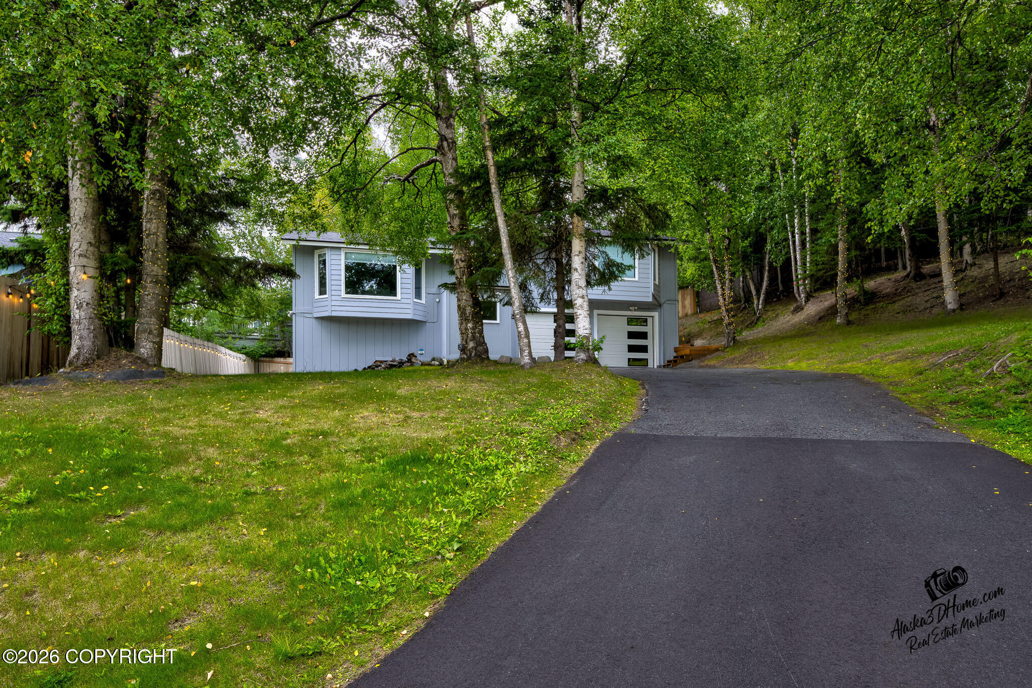 4341 Edinburgh Drive Property Photo 3