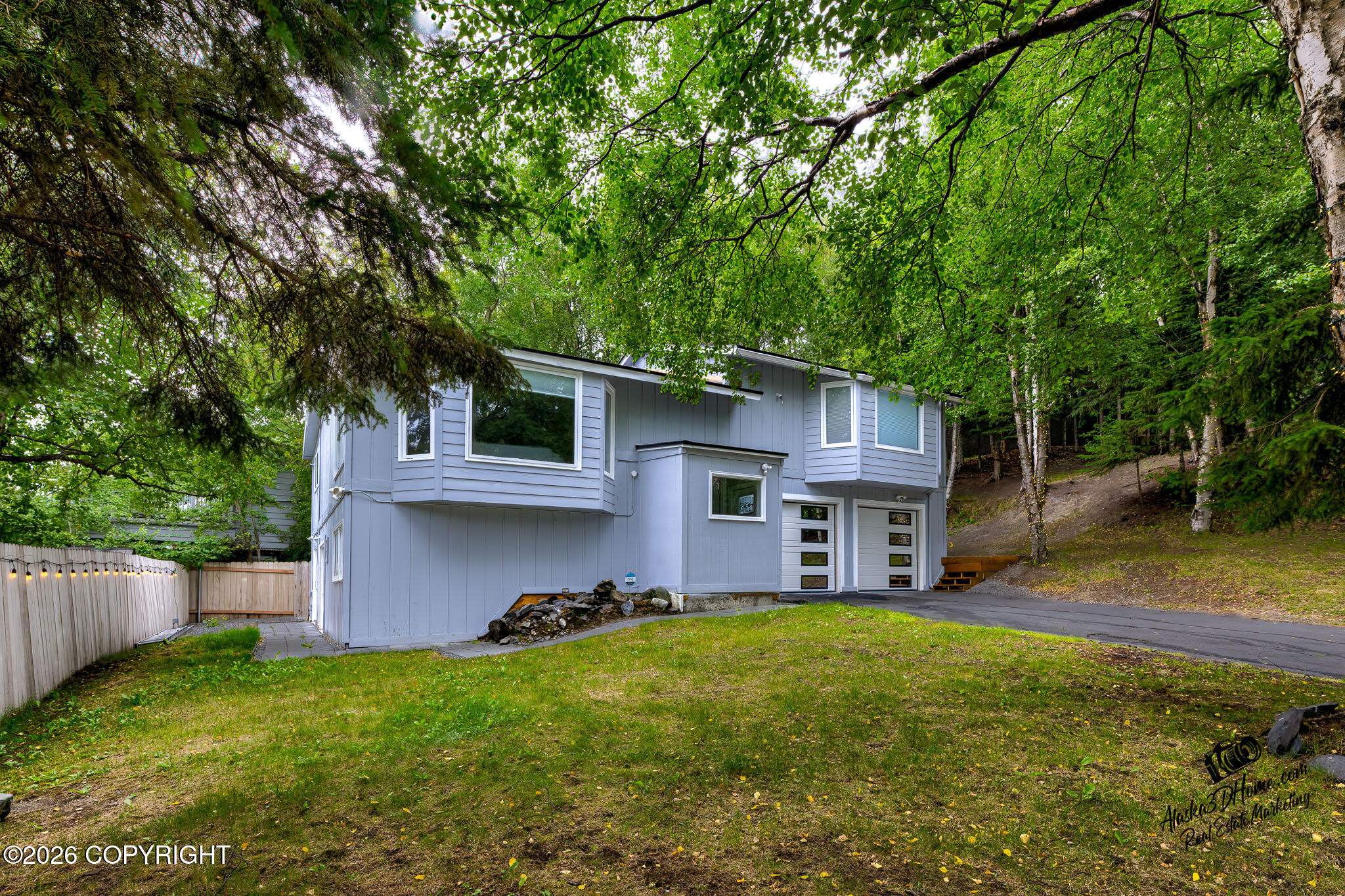 4341 Edinburgh Drive Property Photo 4